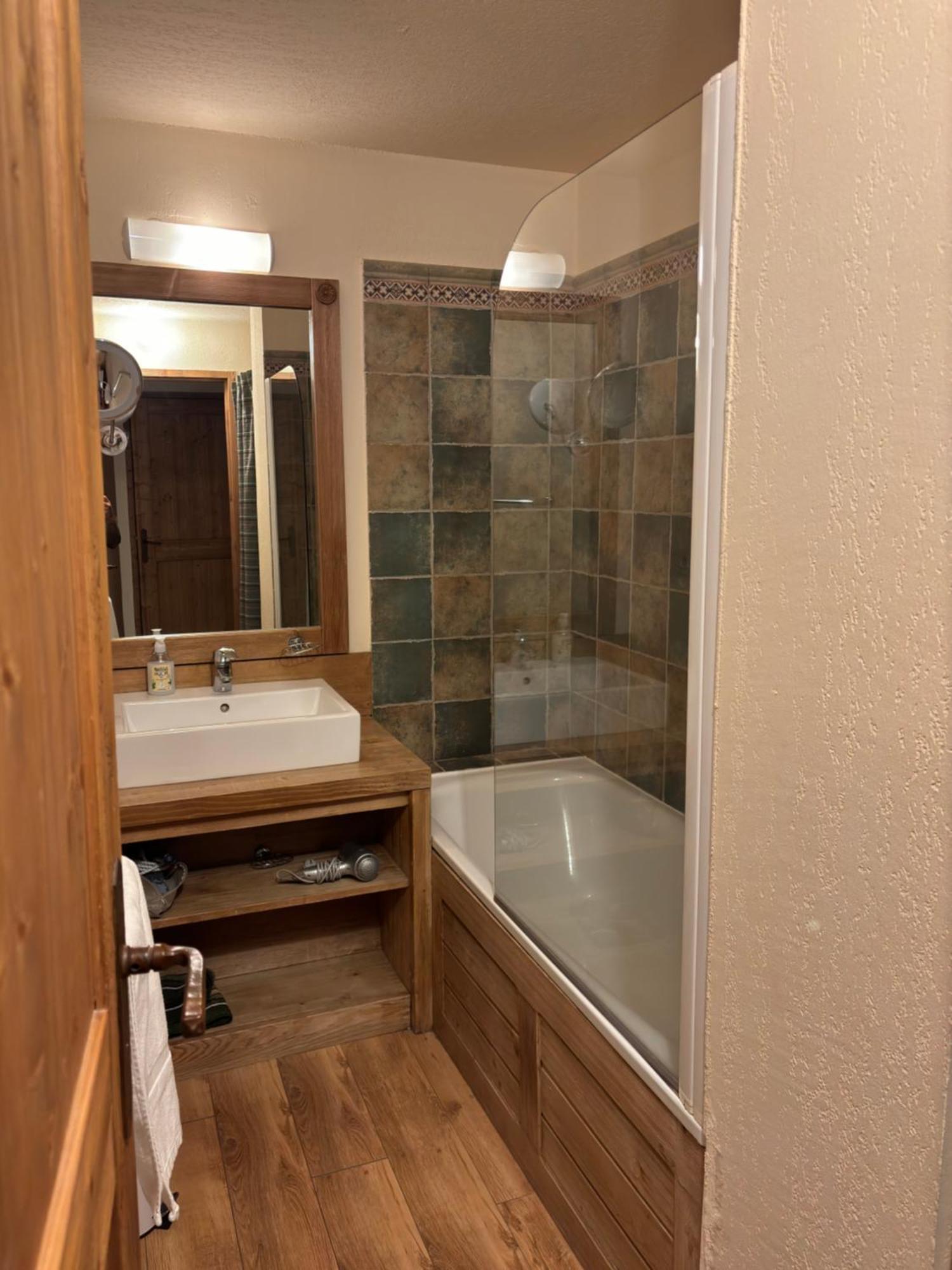 Sejour Spa Inclus Au Centre De St Lary Saint-Lary-Soulan Rom bilde