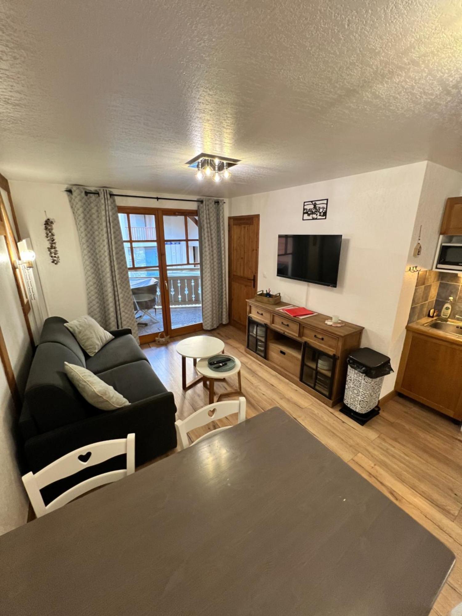 Sejour Spa Inclus Au Centre De St Lary Saint-Lary-Soulan Rom bilde